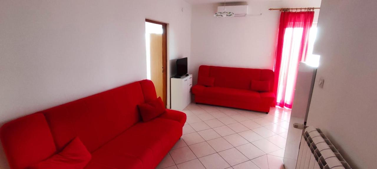 Apartmani Kevric Novi Vinodolski Zewnętrze zdjęcie
