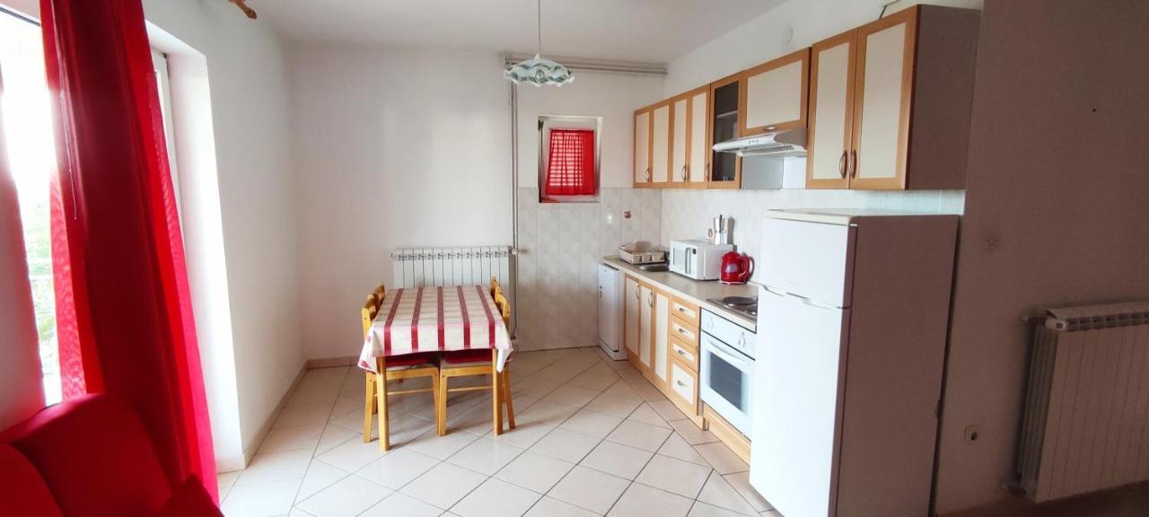 Apartmani Kevric Novi Vinodolski Zewnętrze zdjęcie