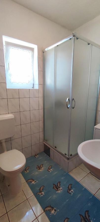 Apartmani Kevric Novi Vinodolski Zewnętrze zdjęcie