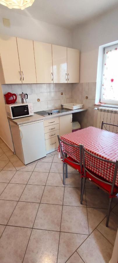 Apartmani Kevric Novi Vinodolski Zewnętrze zdjęcie