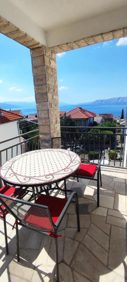 Apartmani Kevric Novi Vinodolski Zewnętrze zdjęcie