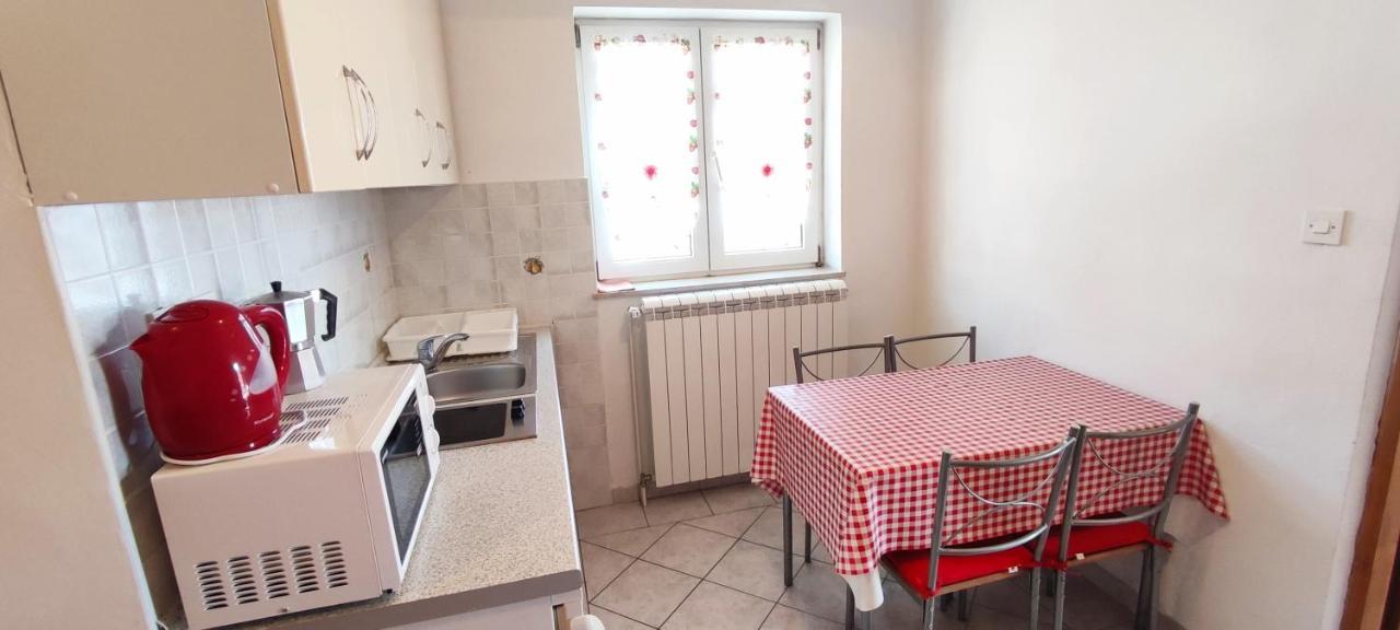 Apartmani Kevric Novi Vinodolski Zewnętrze zdjęcie